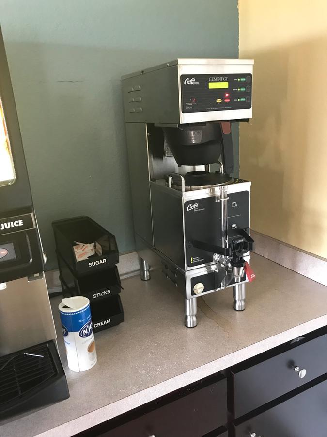 יוסטון Regency Suites Iah Beltway 8 מראה חיצוני תמונה